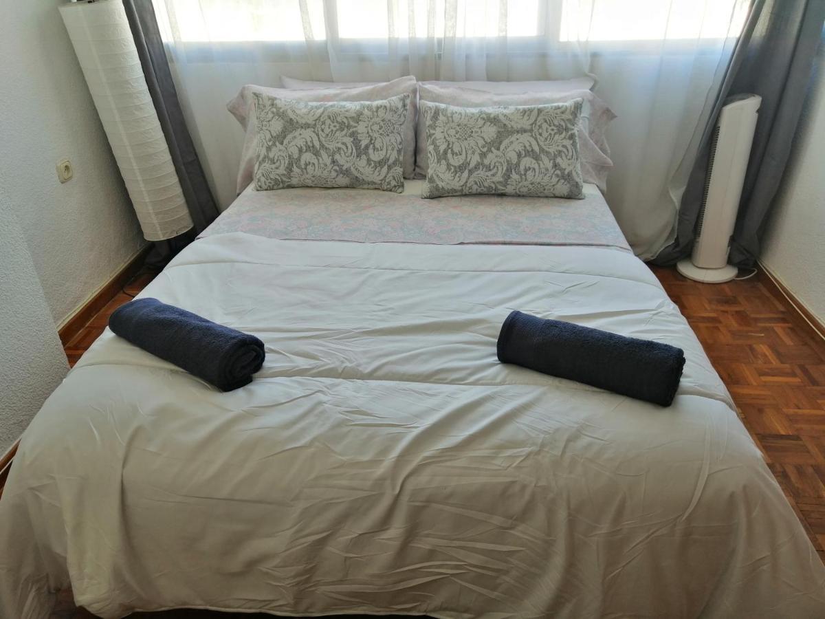 Rooms Estacion Alicante Rum bild